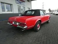 Gebraucht Mercedes 230 150 PS (110 kW) 1964 Rot Cabrio