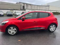 Gebraucht Renault Clio IV Life 75 PS (55 kW) 2016 Rot Limousine