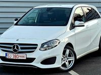 Gebraucht Mercedes B220 170 PS (125 kW) 2019 Weiß Van / Kleinbus
