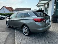 Gebraucht Opel Astra Innovation 150 PS (110 kW) 2016 Grau (quarz grau) Kombi