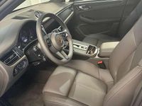 Gebraucht Porsche Macan 265 PS (194 kW) 2023 Grau SUV