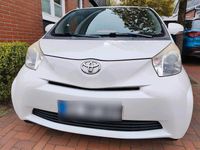Second-hand Toyota iQ 68 CP (50 kW) 2013 Alb Hatchback