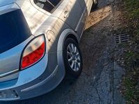 Gebraucht Opel Astra 105 PS (77 kW) 2005 Silber Kleinwagen