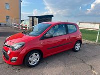 Gebraucht Renault Twingo Initiale Paris 75 PS (55 kW) 2013 Rot Kleinwagen
