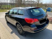 Gebraucht Opel Astra Edition 116 PS (85 kW) 2010 Schwarz Kombi