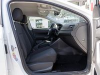 Gebraucht VW Taigo Basis 95 PS (69 kW) 2025 Pure white SUV