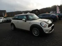 Käytetty Mini Cooper S 184 HP (135 kW) 2011 Valkoinen Viistoperä