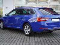 Gebraucht Skoda Superb Ambition 150 PS (110 kW) 2022 Blau Kombi