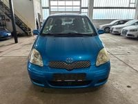 Gebraucht Toyota Yaris 87 PS (63 kW) 2003 Blau Kleinwagen