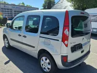 Gebraucht Renault Kangoo Expression 106 PS (77 kW) 2008 Silber Van / Kleinbus