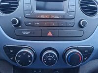 gebraucht Hyundai i10 Sitzhzg, elektr Fensterheber,Klima, ABS,ESP