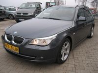 Gebraucht BMW 523 Exclusive 190 PS (139 kW) 2009 Grau Kombi