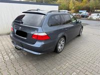 Gebraucht BMW 525 218 PS (160 kW) 2007 Grau Kombi