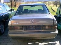 Gebraucht Mercedes 190 109 PS (80 kW) 1990 Grau Limousine