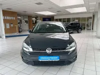 Gebraucht VW Golf VII Trendline 110 PS (80 kW) 2018 Uranograu Limousine