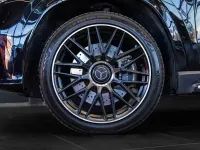 Gebraucht Mercedes GLS450 367 PS (269 kW) 2024 Schwarz SUV