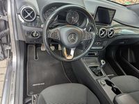 Gebraucht Mercedes B180 AMG 109 PS (80 kW) 2015 Grau Van / Kleinbus