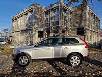Gebraucht Volvo XC60 Kinetic 163 PS (119 kW) 2009 Silber SUV