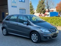 Gebraucht Mercedes B170 116 PS (85 kW) 2009 Grau Van / Kleinbus