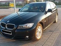 Gebraucht BMW 320 Sport Line 184 PS (135 kW) 2012 Schwarz Kombi