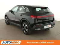Gebraucht Mercedes EQA250 Progressive 139 kW (190 PS) 2022 Nachtschwarz SUV