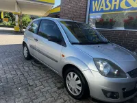 Gebraucht Ford Fiesta 71 PS (52 kW) 2006 Kleinwagen