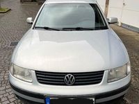 Gebraucht VW Passat Comfortline 101 PS (74 kW) 1998 Silber Limousine