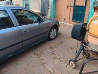 Używany Opel Astra Njoy 103 KM (75 kW) 2003 Srebrny Sedan/Limuzyna
