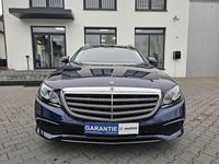 Gebraucht Mercedes E220 194 PS (142 kW) 2017 Blau Limousine