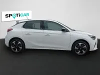 Usata Opel Corsa-e Elegance 100 kW (136 CV) 2022 Bianco Utilitaria