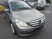 Gebraucht Mercedes B200 136 PS (100 kW) 2006 Grau Van / Kleinbus