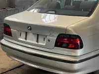 Używany BMW 520 Executive 150 KM (110 kW) 1999 Srebrny Sedan/Limuzyna