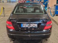 Gebraucht Mercedes C200 184 PS (135 kW) 2011 Schwarz Limousine