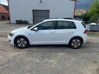 Gebraucht VW e-Golf 100 kW (136 PS) 2020 Weiß Kleinwagen