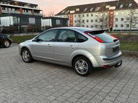 Gebraucht Ford Focus Ghia 101 PS (74 kW) 2006 Kleinwagen