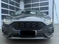 Gebraucht Ford Mondeo 190 PS (139 kW) 2020 Grau Kombi