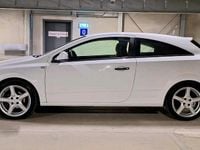 Gebraucht Opel Astra 90 PS (66 kW) 2010 Weiß Coupé