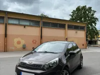 Gebraucht Kia Rio 84 PS (61 kW) 2012 Braun Kleinwagen