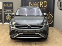 Gebraucht VW Tiguan Allspace Elegance 200 PS (147 kW) 2022 Platinum grey metallic (metallic) SUV