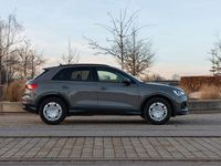 Gebraucht Audi Q3 Advanced 150 PS (110 kW) 2022 Chronosgrau metallic SUV