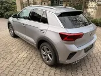 Usata VW T-Roc R-line 150 CV (110 kW) 2023 Argento SUV