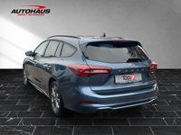 Używany Ford Focus ST-Line 155 KM (114 kW) 2023 Niebieski Kombi