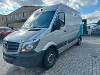 Używany Mercedes Sprinter 163 KM (119 kW) 2015 Srebrny