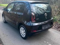 Second-hand VW up! 60 CP (44 kW) 2019 Negru Hatchback