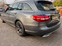 Gebraucht Mercedes C220 194 PS (142 kW) 2019 Grau Kombi