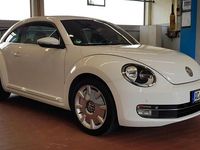 Gebraucht VW Beetle Design 105 PS (77 kW) 2012 Weiß Kleinwagen