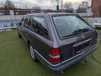 Gebraucht Mercedes 300 81 PS (59 kW) 1992 Beige Kombi