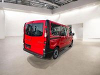Gebraucht Renault Trafic 95 PS (69 kW) 2016 Rot Van / Kleinbus