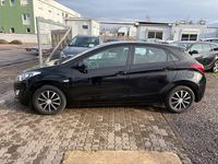 Gebraucht Hyundai i30 120 PS (88 kW) 2013 Schwarz Limousine