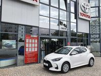 Gebraucht Toyota Yaris Comfort 72 PS (52 kW) 2023 Schneeweiß (metallic) Kleinwagen